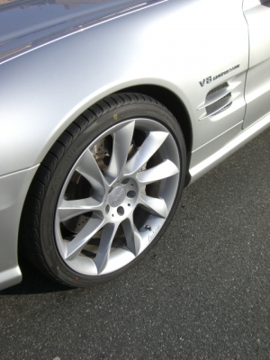 Mercedes Benz_12