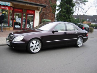 Mercedes Benz_23