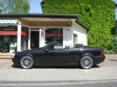 Mercedes Benz_4