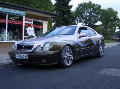 Mercedes Benz_19