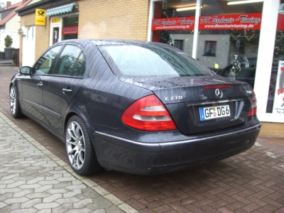 Mercedes Benz_12