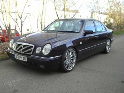 Mercedes Benz_25